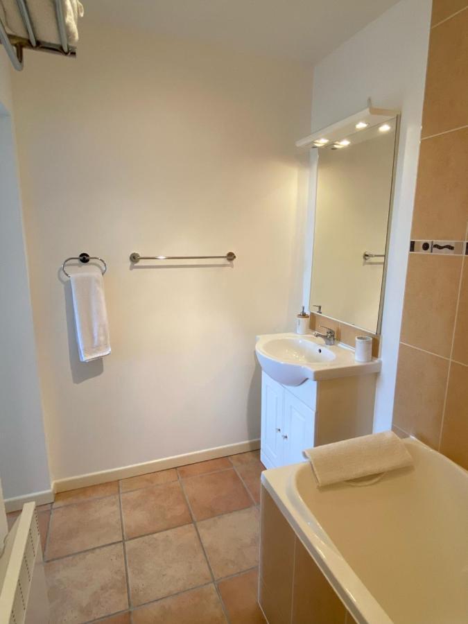 Fleur De Lys Bed & Breakfast Ansac-sur-Vienne ภายนอก รูปภาพ