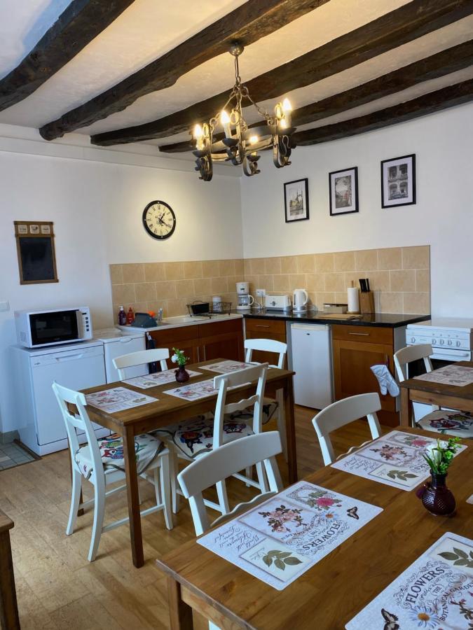 Fleur De Lys Bed & Breakfast Ansac-sur-Vienne ภายนอก รูปภาพ