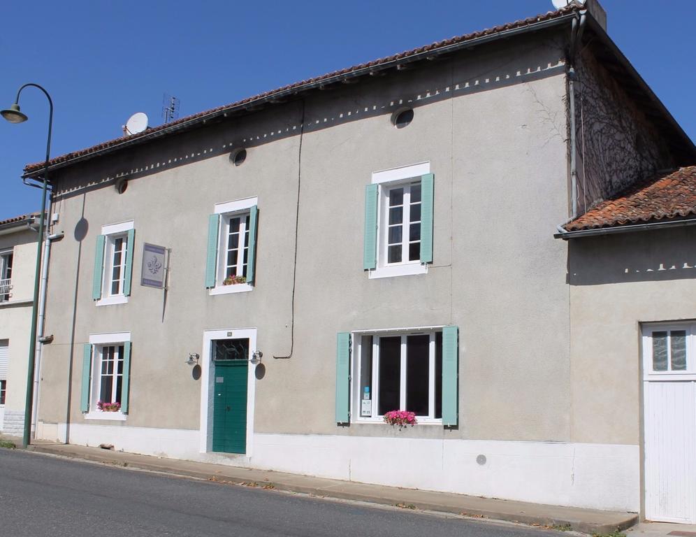 Fleur De Lys Bed & Breakfast Ansac-sur-Vienne ภายนอก รูปภาพ